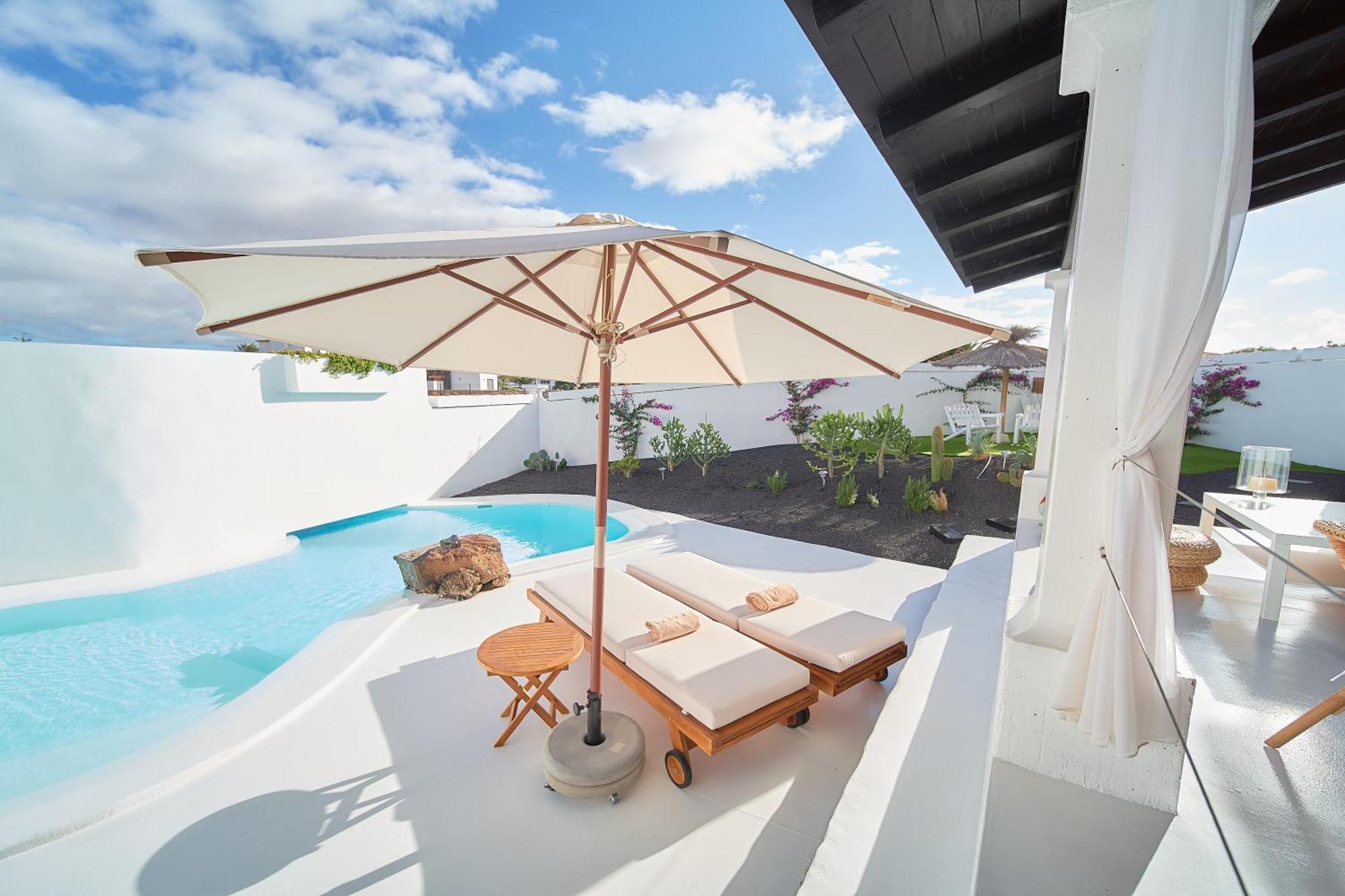 Unique Homes Lajares (Adults Only) Лахарес Стая снимка